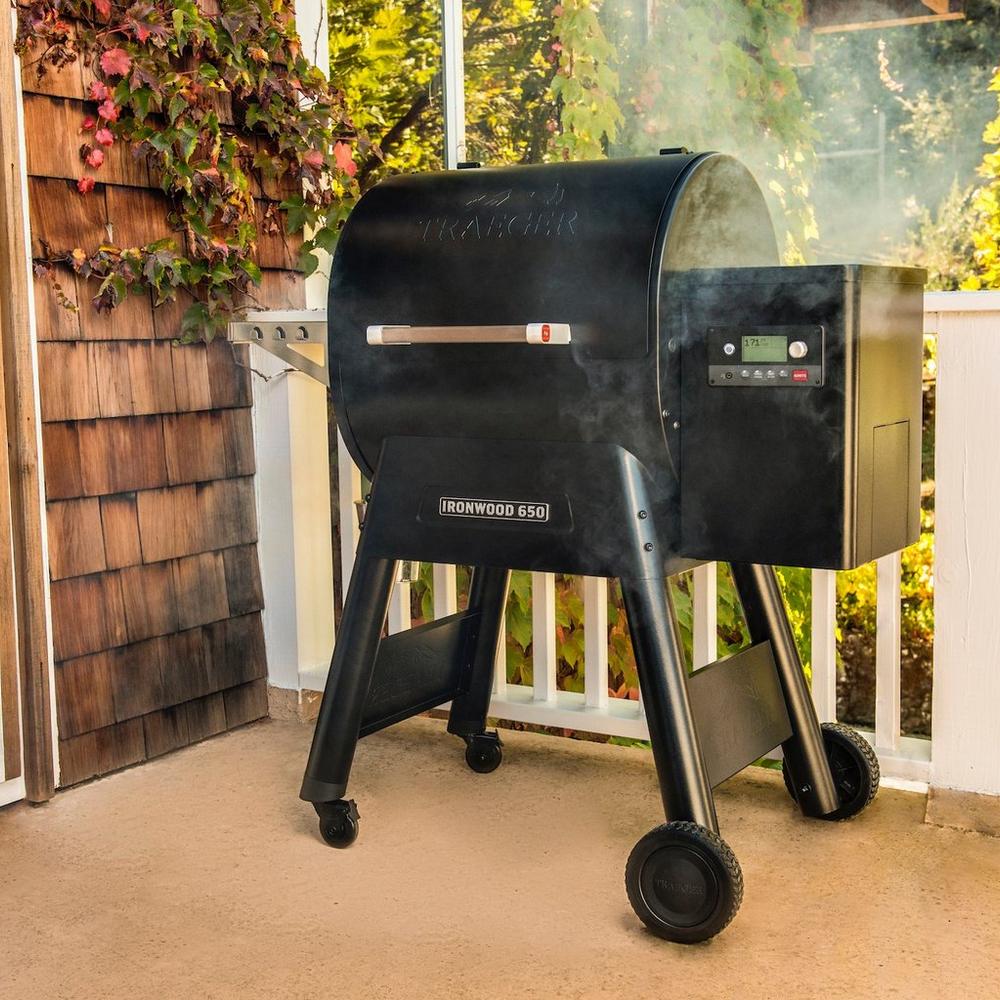 Traeger, Ironwood 650  + Pellet Sensor